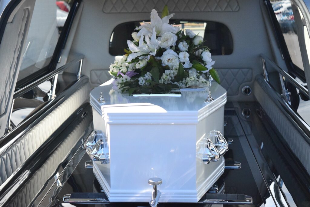 funeral-2421821_1920 (1)